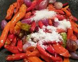 Foto langkah ke 2 dari resep Sambal Bawang alaBu Rudy.