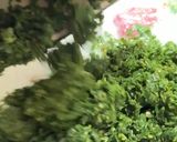 Foto langkah ke 5 dari resep Daun Singkong Tumbuk.