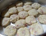 Foto langkah ke 1 dari resep Perkedel Suka-Suka (kentang+tahu+sosis).