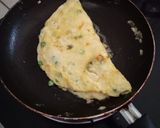 Foto langkah ke 5 dari resep Dadar Telur Susu (Wangi & Legit).