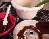 Foto langkah ke 6 dari resep Bolu Zebra Kukus.