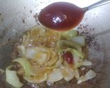 Foto langkah ke 3 dari resep Udang Asam Manis praktis.