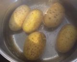 Foto del paso 2 de la receta: 🥔Patatas con falso ali oli🫙🥚🧄
