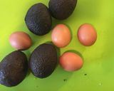 Sajtos tojással sült avokádó recept fázis 1 fotója