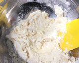 Hình bước làm 1 của món Dầu Cháo Quẩy (Youtiao)