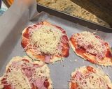 Glutén- és laktózmentes pizzatészta alaprecept recept fázis 10 fotója