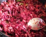 A picture of step 5 of Beetroot poriyal.