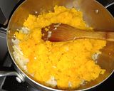 Une image de l'étape 2 de Riz à l’espagnole au poulet et au chorizo.