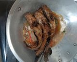 Foto langkah ke 5 dari resep Lele Kecap Pedas.