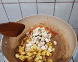 Foto langkah ke 2 dari resep Sambal Goreng Kentang, Tempe, Ayam.
