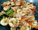 Foto langkah ke 4 dari resep Tumis Buncis Udang Peci.