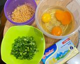 Foto langkah ke 1 dari resep 38. Garlic Butter Rice.
