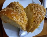 صورة لخطوة 6 من وصفة كيك الزبادي وزبدة الفول السوداني بالسمسم..هشة والطعم خرافي 🍩