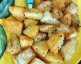 A picture of step 3 of LEFTOVER IDLI STIR - FRY.