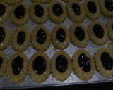 Foto langkah ke 5 dari resep Blueberry cookies.