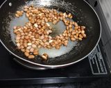A picture of step 1 of Navratri Special Paneer Thecha.