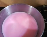 Foto langkah ke 2 dari resep Pudding Buah Naga.