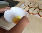 Foto del paso 6 de la receta: Torrijas (con almíbar)