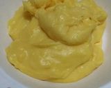 Hình bước làm 6 của món Nhân Custard (trứng sữa)