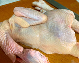Foto langkah ke 1 dari resep Ayam woku kemangi pedas.