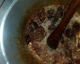 A picture of step 4 of Beef pilau.