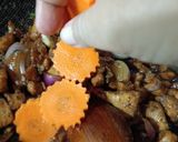 Gambar langkah 1 resipi Ayam Masak Lada Hitam.