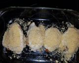 A picture of step 4 of Parmesan Crusted Chicken.