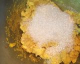 A picture of step 6 of Moong Dal Halwa.