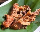 Foto langkah ke 8 dari resep Ayam Lodho Panggang (Ayam Ingkung) dan tips detail.
