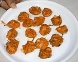 A picture of step 4 of Stuffed clams gravy.