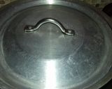 A picture of step 7 of Piyoon (sindhi traditional dish).