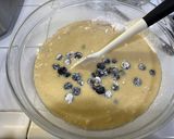 A picture of step 3 of Blueberry Banana Muffins.