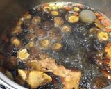 รูปขั้นตอนการทำที่ 4 ของ น่องไก่ต้มตุ๋น