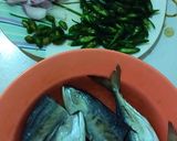 Foto langkah ke 1 dari resep Ikan peda tumis cabe ijo.