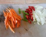 Foto langkah ke 2 dari resep Rollade Asem Manis.