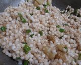 A picture of step 2 of Sabudana khichadi.
