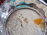 રાજગરા ના લોટ ની સેવ (Rajgira Flour Sev Recipe In Gujarati)