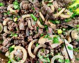 รูปขั้นตอนการทำที่ 7 ของ คั่วลาบเหนือ🌶️สำหรับปีใหม่เมือง🧄(Local stir- fried minced pork with northern Thai Laab Spice)🌶️