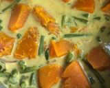 Gambar langkah 3 resipi Labu masak lemak kuning.