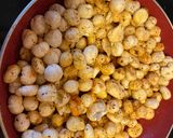 A picture of step 1 of Makhana Bhel.