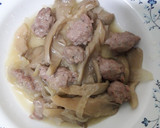 Foto del paso 7 de la receta: Butifarra "esparracada" encebollada con gírgolas a la sidra
