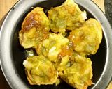 A picture of step 4 of Sindhi Street Food Butter Papdi Chaat.