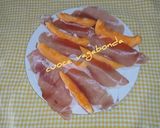 Foto del passaggio 2 della ricetta Prosciutto e Melone