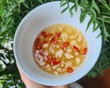 Hình bước làm 2 của món Nộm gà xé phay
