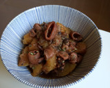 Foto del paso 7 de la receta: Calamares encebollados con patatas