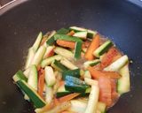 Foto del paso 1 de la receta Verduritas al wok con pavo para diabéticos