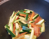 Foto del paso 1 de la receta: Verduritas al wok con pavo para diabéticos