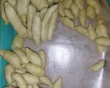 Foto langkah ke 5 dari resep Molen pisan.