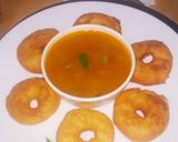 A picture of step 2 of SambarVada.