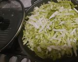Foto del paso 2 de la receta: Tarta de lechuga akusay (lechuga o repollo japonés) y acelga